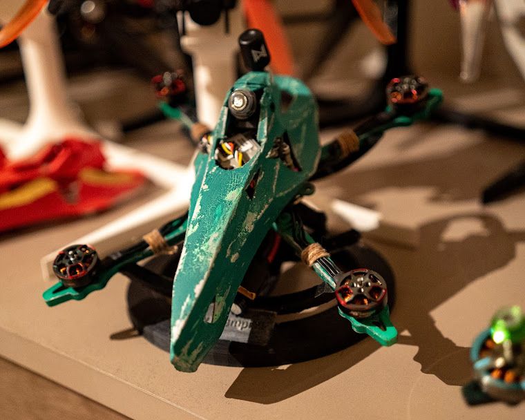 tiny-champion-06.jpg